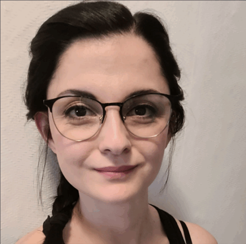 Portait Zümrüt Aktas